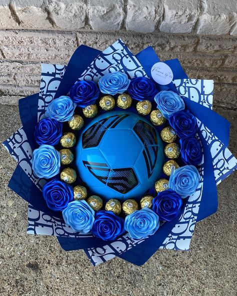 Soccer ball bouquet💙 #flowerbykk#soccer#florist#irvingtx#bouquet Soccer Ramos For Guys, Soccer Bouquet, Soccer Basket Ideas Gift, Birthday Ramos, Ribbon Bouquets, Eternal Bouquet, Paper Crafts Flowers, Soccer Senior Night, Ball Bouquet