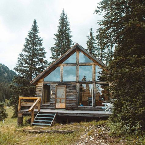 A Cabin In The Woods, Cabin Exterior, Casa Container, A Cabin, Big Windows, Tiny House Cabin, Cabin In The Woods, Cabins And Cottages, Cabin Life