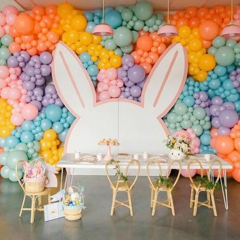 Easter Party Ideas For Kids, Easter Photo Backdrop, Easter Party Ideas, Easter Theme Party, Kids Easter Party, Easter Backdrops, Party Ideas For Kids, Easter Gathering, Easter Event