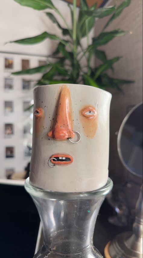 Clay Cup With Face, Air Dry Clay Pencil Holder, Air Dry Clay Cup, Pencil Cup Diy, Clay Pencil Holder, Pencil Cup Holder, Diy Air Dry Clay, Clay Cup, Clay Diy Projects