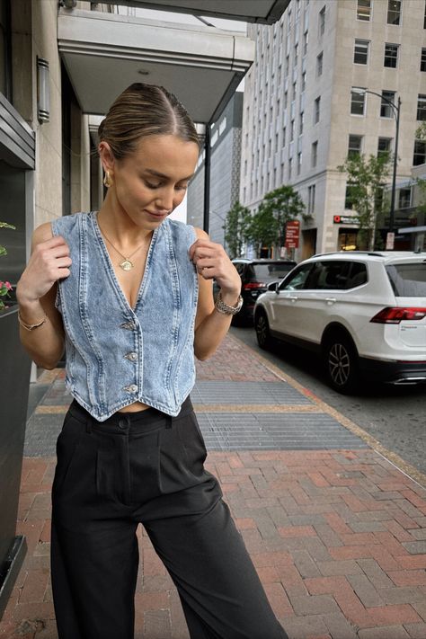 Denim Waistcoat Outfit Woman, Gilet Outfit Women, Waistcoat Outfit Women, Vest Outfits Aesthetic, Jean Vest Outfits, Gilet Outfit, Denim Vest Outfit, Waistcoat Outfit, Vest Outfits For Women