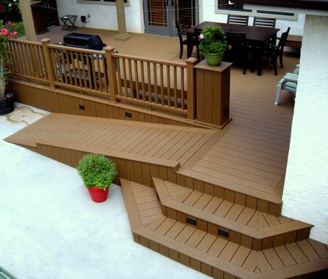 Trex Accents deck with ramp. Porch With Ramp, Wheelchair Ramp Design, Outdoor Ramp, Accessible House, Redwood Decking, Ramp Design, Patio Steps, Deck Steps, Patio Deck Designs