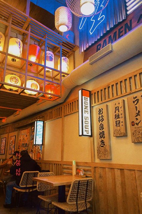 Ramen restaurant 🍜 Vintage Japanese Restaurant, Japanese Ramen Shop Interior, Japan Ramen Restaurant, Japanese Interior Restaurant, Ramen Shop Interior, Ramen Restaurant Interior, Ramen Shop Aesthetic, Ramen Restaurant Design, Japan Restaurant Design