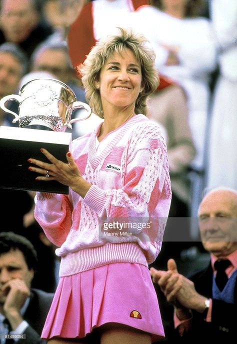 Tennis Dresses, Tennis Photos, Chris Evert, Tennis Legends, Ladies Tennis, Tennis Shop, Pink October, Retro Sport, Sports Hero