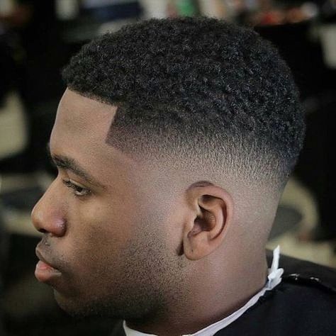 Low Fade Haircut Men's, Black Fade Haircut, Black Man Haircut Fade, Low Haircuts, Low Cut Hairstyles, Trend Hairstyle, Fade Haircut Styles, Black Boys Haircuts, Black Men Haircut