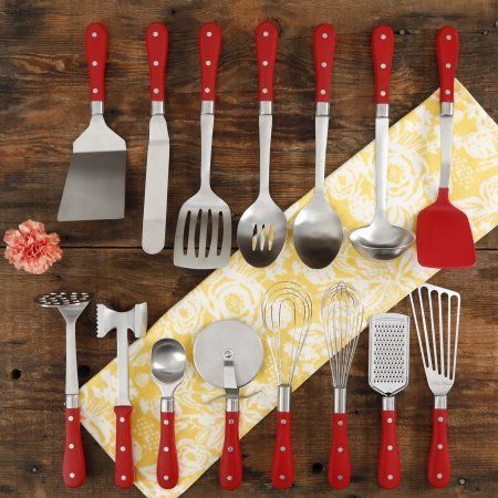 The Pioneer Woman Frontier Collection Red 15-Piece All In One Tool and Gadget Set All In One Kitchen, Pioneer Woman Kitchen, Kitchen Design Diy, Small Kitchen Decor, Kitchen Colour Schemes, Diy Kitchen Decor, First Kitchen, Kitchen Utensil Set, Red Kitchen