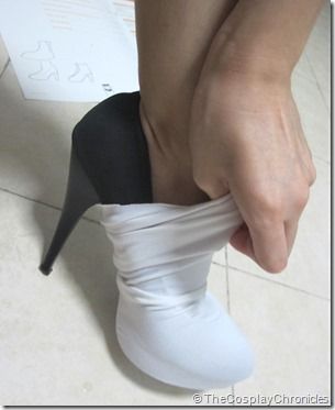 Millia_Rage 020 Fairy Boots Diy, Steampunk Shoes Diy, Diy Boots Costume, Diy Shoes Heels, Millia Rage, Diy Boots, How To Make Boots, White Gogo Boots, Shoe Custom