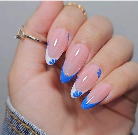 Cute Summer Nail Ideas, Cute Easy Nail Designs, French Tip Nail Art, Summer Nail Ideas, Shape Nails, Almond Shape Nails, Girly Acrylic Nails, Cute Summer Nails, Bright Nails