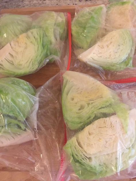 Freezing Cabbage, Freezing Food Guide, Freezing Vegetables, Cabbage Head, Canning Food Preservation, Canned Food Storage, Freezer Meal Prep, Growing Pains, Frozen Veggies