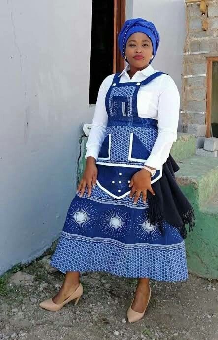 Blue Seshweshwe Dresses Design, Xhosa Traditional Aprons, Makoti Dresses With Apron, Xhosa Makoti Outfits, Xhosa Attire For Ladies, Makoti Attire, Shweshwe Dresses For Makoti, African Shirt Dress, Couples African Outfits