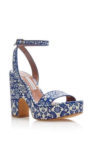 Printed Goatskin Calla Platform by Tabitha Simmons for Preorder on Moda Operandi Wes Gordon, Tabitha Simmons, Prom Heels, Prom Shoes, Fabulous Shoes, Dream Shoes, Shoe Obsession, Ankle Strap Heels, Ankle Straps