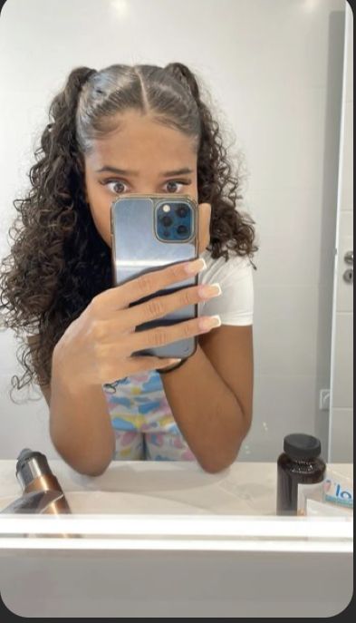 Braid Hairstyle For Curly Hair, Volleyball Curly Hairstyles, Cute 3b Hairstyles, Curly Hairstyles For Mixed Women, Curly Hair 3b Hairstyles, 3b Hairstyles Long, Hair Ideas Curly Hairstyles, Sporty Curly Hairstyles, 3c Hairstyles For School