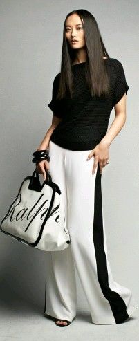 G Woman In Black, Ralph Lauren Black Label, Resort Collection, Black White Fashion, Mode Inspiration, White Outfits, White Fashion, Black Label, Look Chic