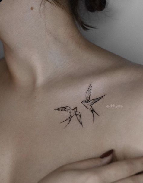 Ephemeral Tattoo, Sparrow Tattoo, Bone Tattoos, Bird Tattoos, Tiny Tattoo, Collar Bone Tattoo, Classy Tattoos, Discreet Tattoos, Small Tattoo Designs