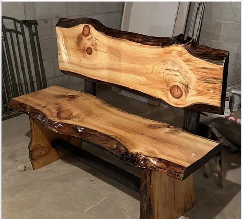 Log Furniture Plans, Cedar Wood Projects, Log Chairs, Wood Log Crafts, Log Bench, Rustic Furniture Design, Rustic Outdoor Furniture, Rustic Log Furniture, Rustic Woodworking