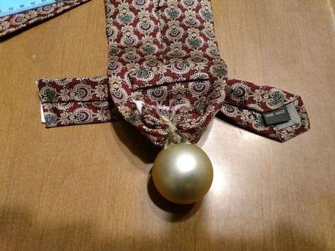 Necktie Angels, Diy Necktie Projects, Mens Ties Crafts, Christmas Angel Crafts, Necktie Crafts, Tie Ideas, Cute Angel, Tie Crafts, Memory Crafts