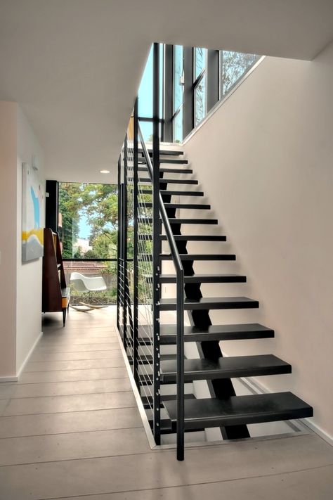 The modern steel staircase inside and outside in the amazing design Steel Staircase, External Staircase, Stair Cases, Staircase Designs, Escalier Design, Stair Railing Design, Staircase Remodel, Steel Stairs, Stairs Ideas