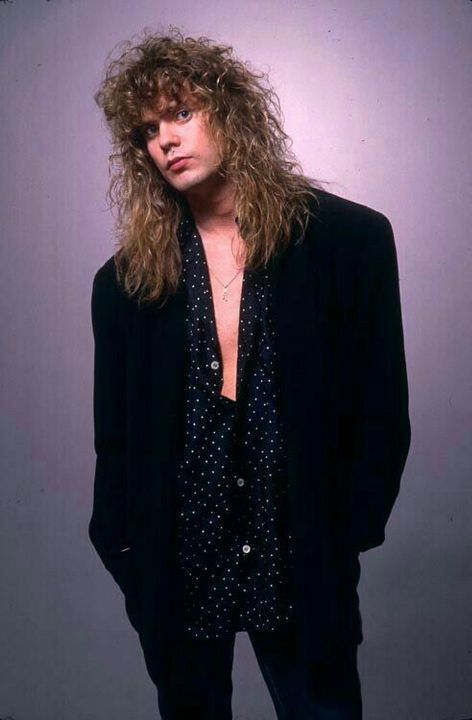 Rockstars - Rick Savage - Wattpad Savage Pictures, G Eazy Concert, Def Leppard Rick Savage, Rick Sav Savage, Def Leppard Band, Vivian Campbell, Phil Collen, Rick Savage, 80s Hair Bands