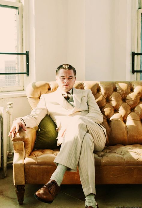 Leonardo DiCaprio as Jay Gatsby Great Gatsby Outfit Men, Gatsby Party Outfit For Men, Gatsby Men, Great Gatsby Outfit, 20s Men, Gatsby Party Outfit, Gatsby Outfit, Jay Gatsby, Jay Jay