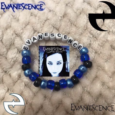 Bracket Bead Ideas, Clay Bead Bracelet Ideas Emo, Emo Kandi Ideas, Cas Bracelet, Rock Band Bracelets, Sally Face Bracelet, Emo Bracelets Diy, Emo Friendship Bracelets, Matching Kandi Bracelets For Friends