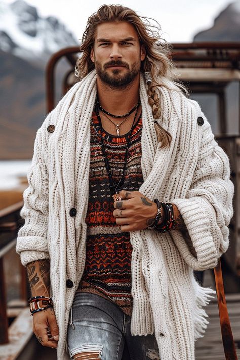 Boho Outfits Men Bohemian, Men’s Hippie Fashion, Bohemian Outfits For Men, Bohemian Mens Fashion, Bohemian Outfit Men, Bohemian Style Winter, Bohemian Man, Very Short Hair Men, Boho Men Style