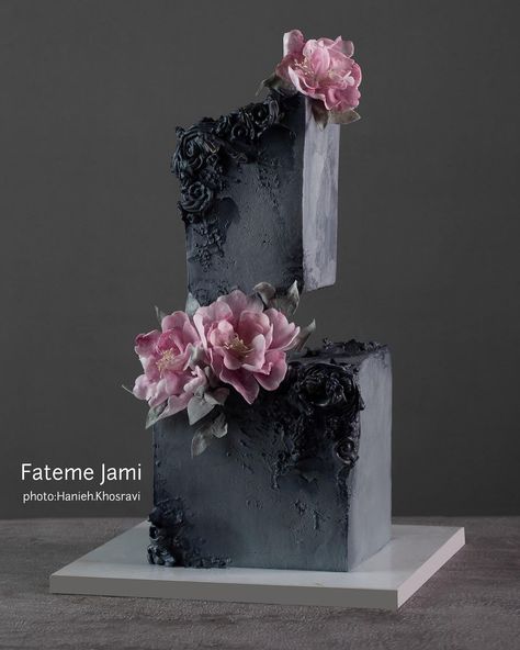 Glamorous Wedding Cakes, Elegant Cake Design, Huge Cake, Cake Design Inspiration, Big Wedding Cakes, Cake Models, Creative Wedding Cakes, Black Cake, Black Wedding Cakes