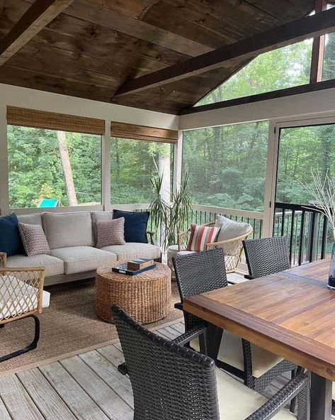 17 Screened In Porch Ideas for Year-Round Use - Farmhousehub Screened In Porch With Table And Couch, Decorating A Screened In Back Porch, Patio Off Screened In Porch, Screen Porches Designs, 3 Season Screened Porch Ideas, Decorating A Screened In Porch, Farmhouse Screened In Porch Ideas, Screened Outdoor Patio Ideas, Screened In Porch Layout