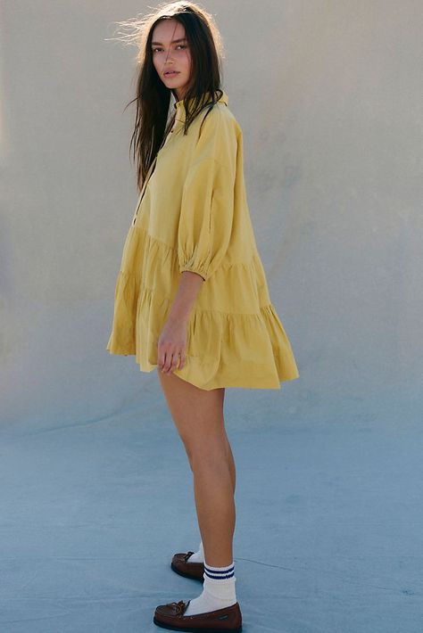 Resort Maxi Dress, Glamour Outfit, Mini Tunic Dress, Resort Outfit, Free People Mini Dress, Casual Rompers, Halter Mini Dress, Mini Dress Shop, Tube Dress