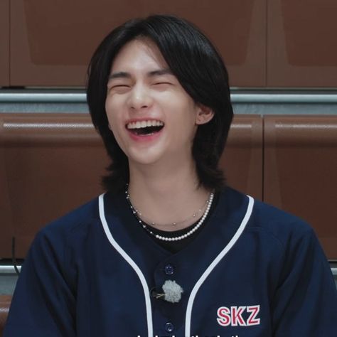 Sick Boy, Smile Icon, Skz Code, Straykids Hyunjin Photoshoot, Bonnie Clyde, You Are My Everything, Kpop Entertainment, Kids Icon, Funny Reaction Pictures