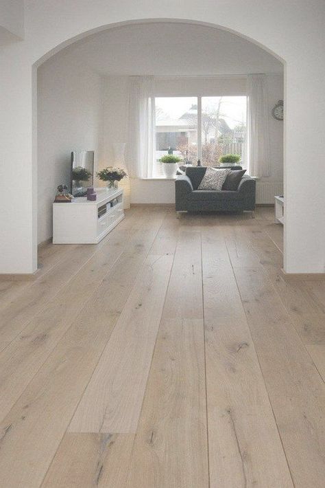 Coastal Kitchens, Wood Floor Design, Серая Кухня, Lvp Flooring, Wood Floors Wide Plank, Oak Hardwood Flooring, Light Wood Floors, Flooring Inspiration, White Oak Floors