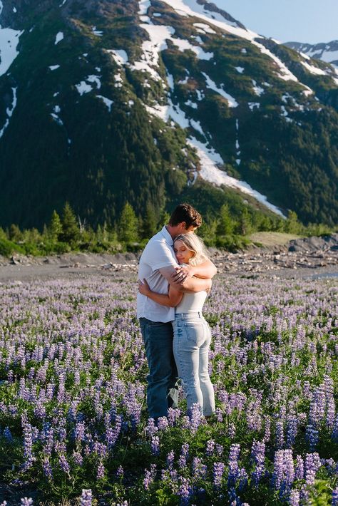 Anchorage Alaska Engagement Photos in the Spring | Couples Posing Ideas | Zoya Dawn Photography | These candid couples photos were taken in Anchorage Alaska and gave outfit inspo and editorial photo ideas. Discover couples posing ideas, spring engagement session, mountain aesthetic, Anchorage Alaska photography and spring engagement photos. Book Zoya for your mountain engagement session at zoyadawn.com Engagement Photos Ideas Mountains, Alaska Engagement Photos, Engagement Photos Montana, Engagement Photos Mountains Winter, Couples Posing Ideas, Alaska Aesthetic, Glacier Point Engagement Photos, Alaska Wedding Photos, Alaska Couples Photography