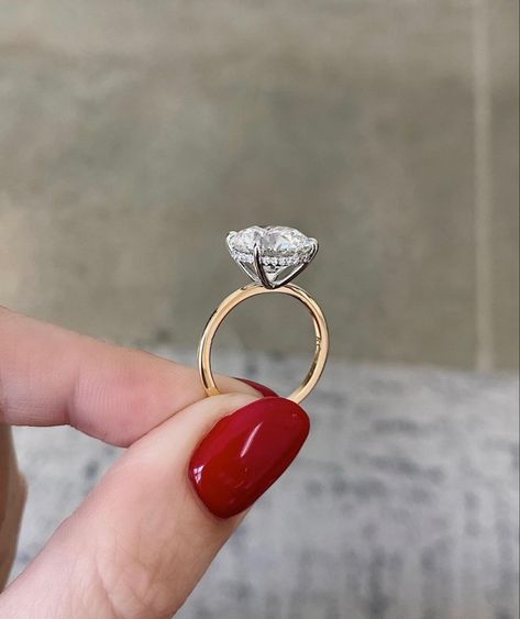 Engagement Ring Side View, Ring Side View, Engagement Rings Round Gold, Oval Ring Settings, T Bag, Cute Engagement Rings, Future Engagement Rings, Ring Settings, Halo Setting