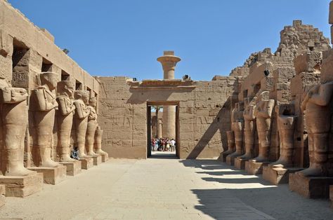 Ancient Thebes, Luxor Temple, Temple Ruins, Karnak Temple, City Icon, Egypt Tours, Valley Of The Kings, Beautiful Mosques, Pyramids Of Giza