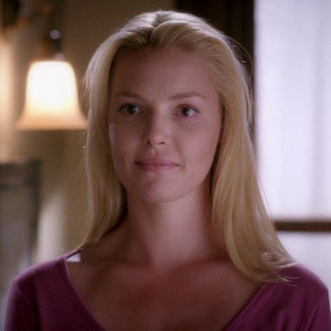 Izzie Stevens Hair, Izzie Greys Anatomy, Denny Duquette, Izzie Stevens, Riza Hawkeye, Katherine Heigl, Dark Eyes, Color Inspo, Hair Inspo Color