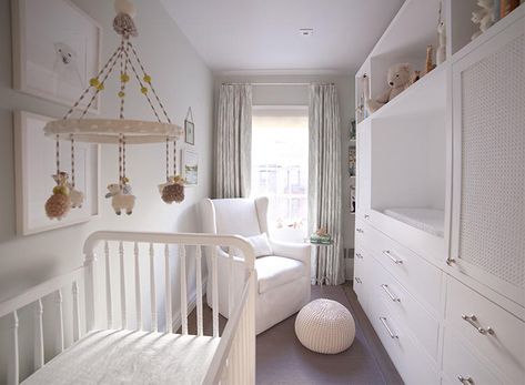 Short On Space? This NYC Nursery Is The Ultimate Inspiration Tiny Space Nursery, Mini Nursery Small Spaces, Nyc Apartment Nursery Small Spaces, Nyc Nursery Theme, Nyc Nursery, New York City Nursery Theme, Small Nursery Ideas, Small Room Nursery, Small Crib