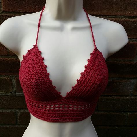 Chats With Friends, Crochet A Crop Top, Crochet Bralet, Crochet Luxury, Quick Easy Crochet, Crochet Festival, Beginner Crochet Tutorial, Mode Crochet, Crochet Business