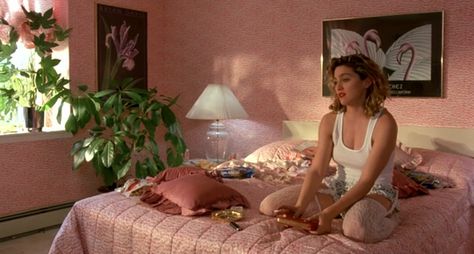 Madonna 80s Bed, 1980s Bedroom, Movie Bedroom, Desperately Seeking Susan, 80s Room, Pink Obsession, 80s Bedroom, Bedroom Colour, 80s Interior