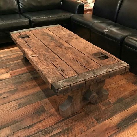 Log Furniture Plans, Rustic Coffee Table, Woodworking Plans Beginner, Wood Crafting, Simple Woodworking Plans, Rustic Wood Furniture, Dekor Diy, Log Furniture, Rustic Coffee Tables