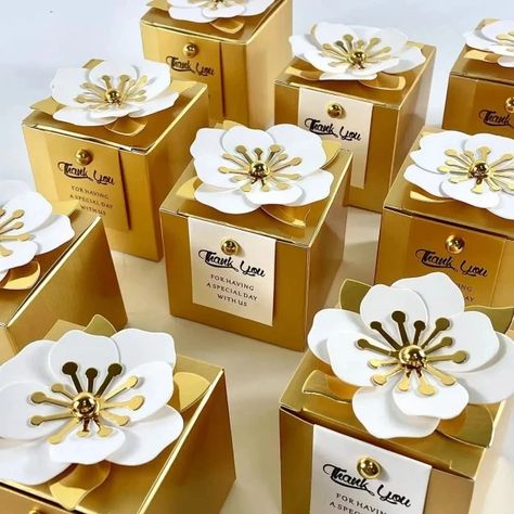 Just found this amazing item on AliExpress. Check it out! ￡9.27 40％ Off | Gift Box Packaging Creative Exquisite Gold Gift Box with Flowers Party Baby Shower Chocolate Bag Packaging Wedding Gift Box Favor Boxes Wedding, Packaging Creative, Chocolate Bag, Baby Shower Chocolate, Wedding Favor Box, Anniversary Favors, Gold Gift Boxes, Wedding Gift Bags, Wedding Gift Boxes