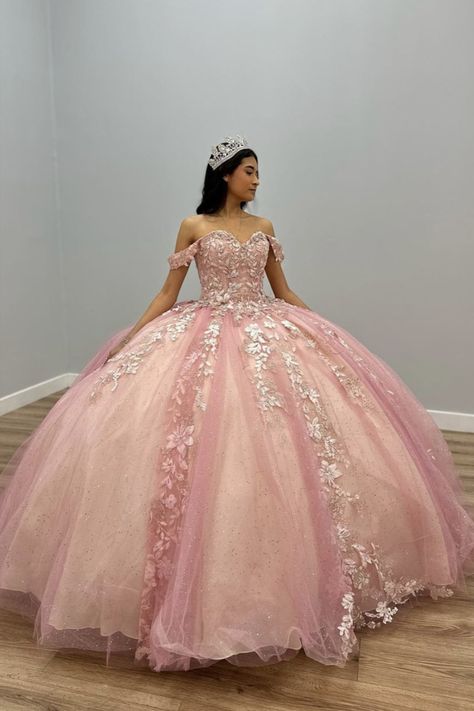 blush tulle quince dress Pink Quinceanera Damas Dresses, Damas Dresses For Quince Pink, Debut Dresses Filipino Pink, Light Pink Quince Dresses, Blush Quinceanera Dress, Pink Quinceanera Theme, Blush Pink Quinceanera Dresses, Hot Pink Quinceanera Dresses, Light Pink Quinceanera Dresses