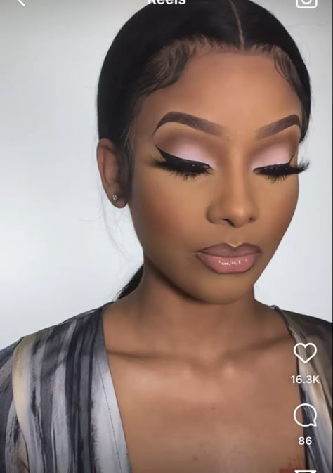 Bride Makeup Ideas Wedding, Wedding Makeup Light Skin Black Women, Natural Smokey Eye Makeup Black Women, Black Tie Wedding Makeup Guest, Bride Makeup Black Women, Black Eye Shadow Looks, Nude Makeup Black Women, Bridal Eyeshadow, Eye Shadow Tips