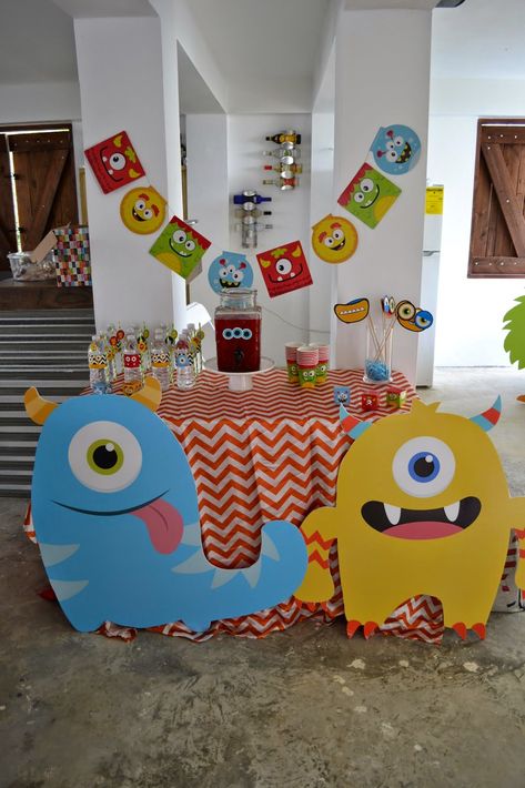 Fluffy Monster, Monster Balloons, Monster Drink, Candy Monster, Drinks Station, Monster Faces, Combined Birthday Parties, Monster First Birthday, Halloween First Birthday