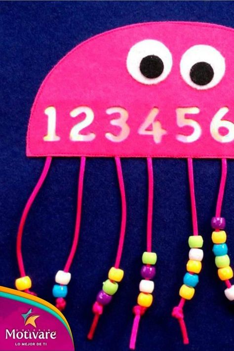 Multi Sensory Learning, Math Centers Kindergarten, Preschool Fine Motor, Alphabet Crafts, Teaching The Alphabet, Cool Art Projects, Simple Math, Maths Puzzles, Montessori Materials