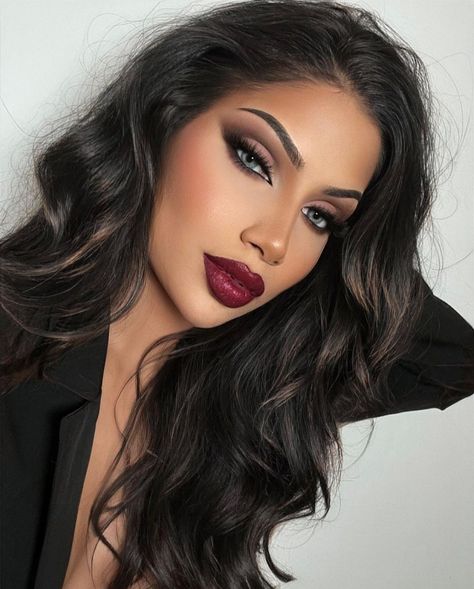 Brown Smokey Eye Red Lip, Burgandy Lip Makeup Look, Vegas Showgirl Makeup, Dark Red Smokey Eye, Wine Makeup Look, Dark Sultry Makeup, Burgundy Lips Makeup, Makeup White Dress, Seductive Eye Makeup