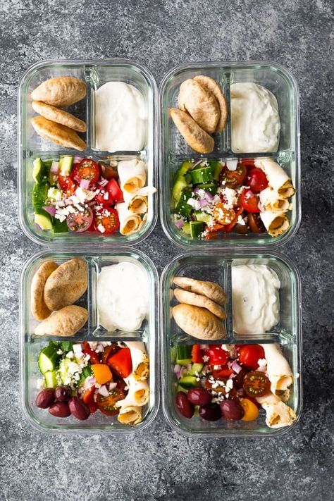 Turkey And Cheese Sandwich, Salad Lunch Box, Bento Box Lunch Ideas, Box Lunch Ideas, Greek Pita, Cold Lunches, Resep Diet, Prepped Lunches, Quick Lunch