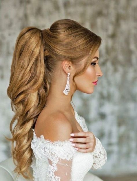 Vintage Hairstyles For Long Hair, Wedding Ponytail, Tail Hairstyle, Prom Hairstyles Updos, Diy Wedding Hair, Long Hair Ponytail, Best Wedding Hairstyles, Wedding Hairstyles Half Up Half Down, Long Wavy Hair