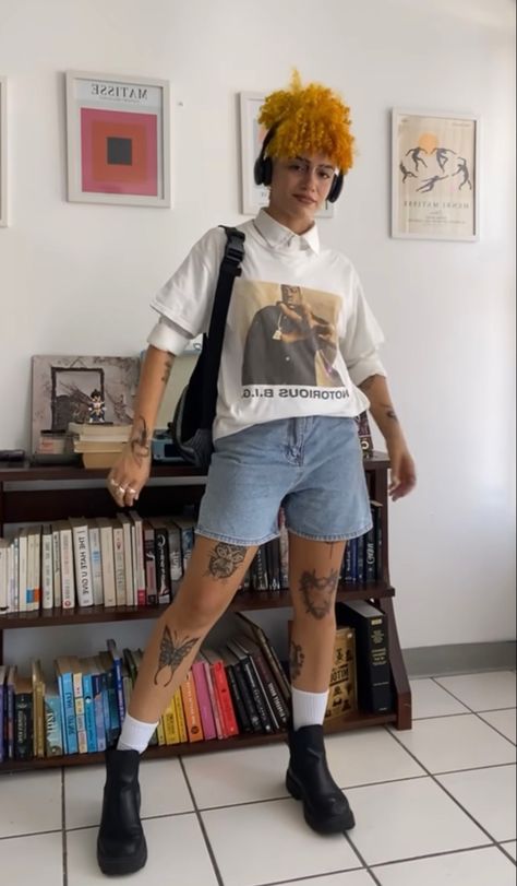 Androgynous Fashion Summer, Non Binary Outfits, Genderqueer Fashion, Masc Fashion, Tomboy Look, Outfits Hombre, Casual Outfit Inspiration, Queer Fashion, Outfit Formulas