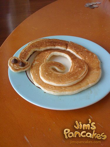 pancake-animal-snake | Definitely one of my favorites! Too b… | Flickr Fun Pancakes, Kids Pancakes, Pancake Art, Food Art For Kids, Fun Snacks For Kids, Fun Kids Food, Breakfast For Kids, Toddler Meals, Kids Snacks