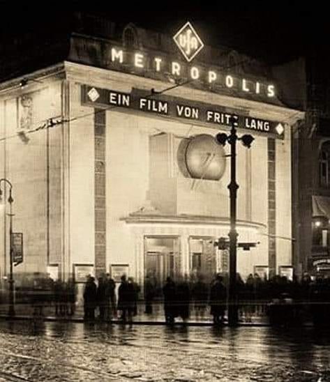 The Weimar Era - Arts of the Weimar Republic | UFA "Metropolis" by Fritz Lang Berlin, Nollendorfplatz, 1930 | Facebook Metropolis 1927, Berlin Photos, Fritz Lang, German Expressionism, Art Deco Architecture, Alfred Hitchcock, Silent Film, Berlin Germany, Movie Theater