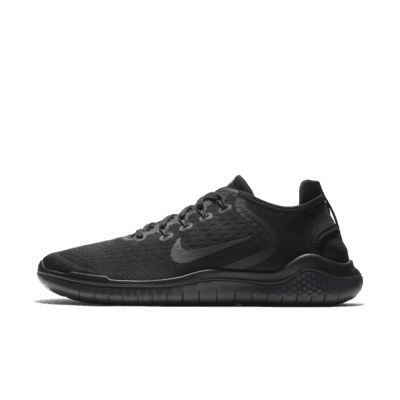 Black Nike Shoes, Running Shoes Black, Nike Free Run, Nike Free Runs, Best Running Shoes, Shoe Black, Running Shoes Nike, Black Running Shoes, Road Running